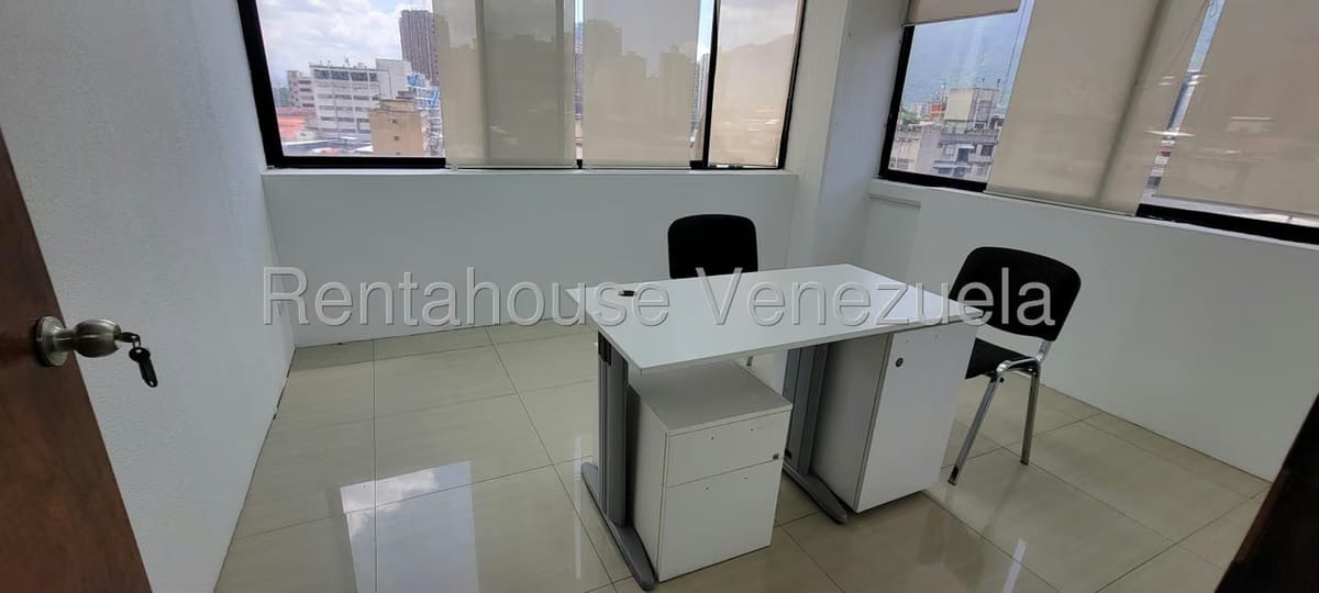 Comercial (Local Comercial) en Alquiler en Boleita Sur, Distrito Metropolitano - 19