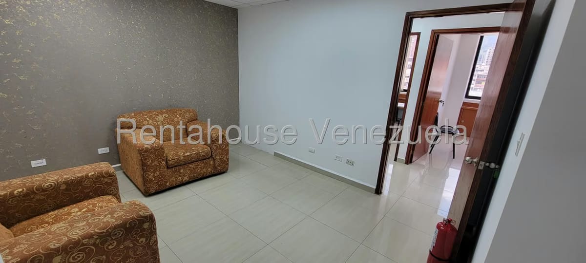 Comercial (Local Comercial) en Alquiler en Boleita Sur, Distrito Metropolitano - 3