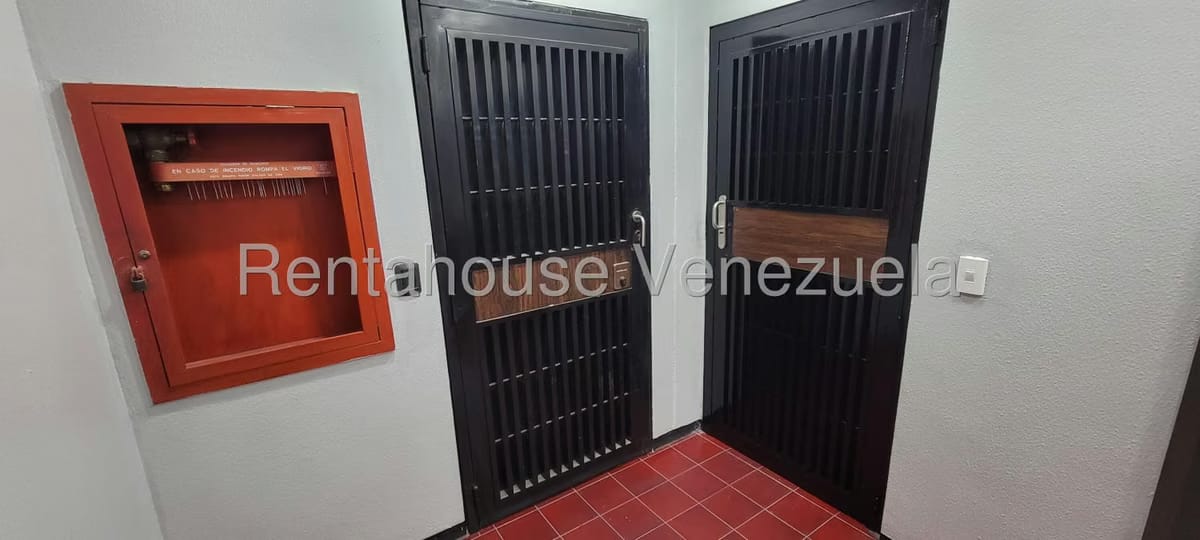 Comercial (Local Comercial) en Alquiler en Boleita Sur, Distrito Metropolitano - 21