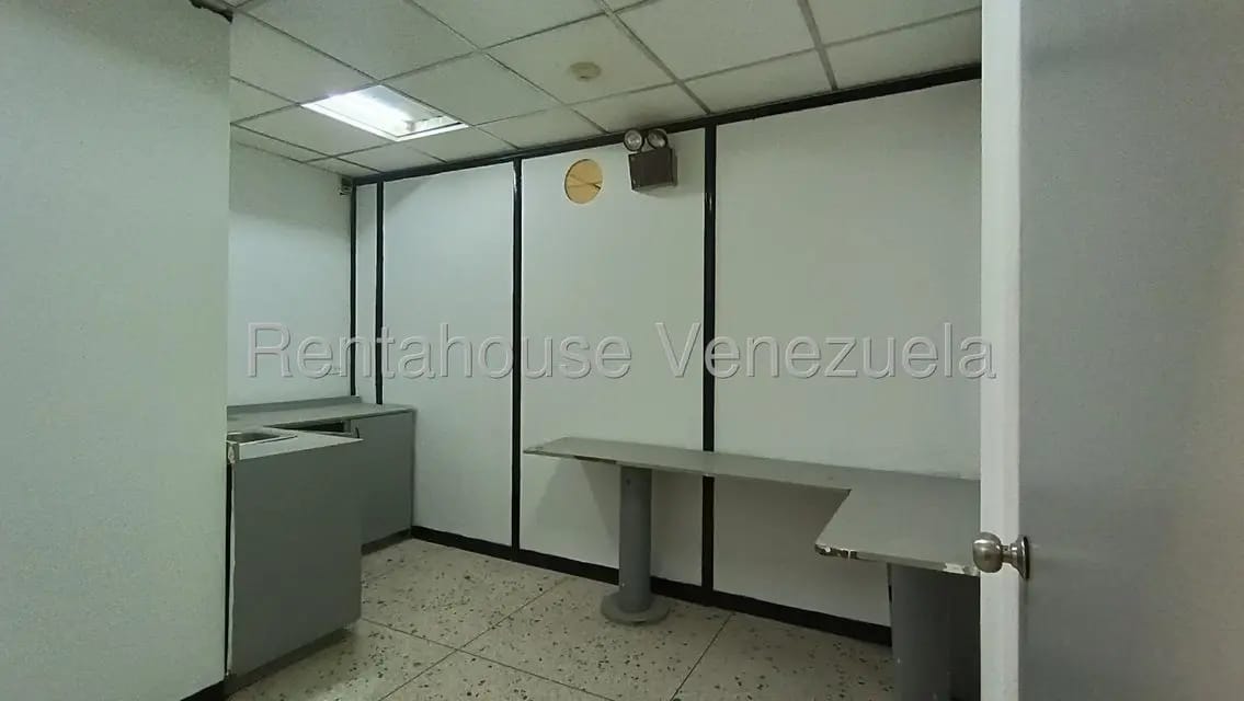 Comercial (Local Comercial) en Alquiler en Centro, Lara - 12