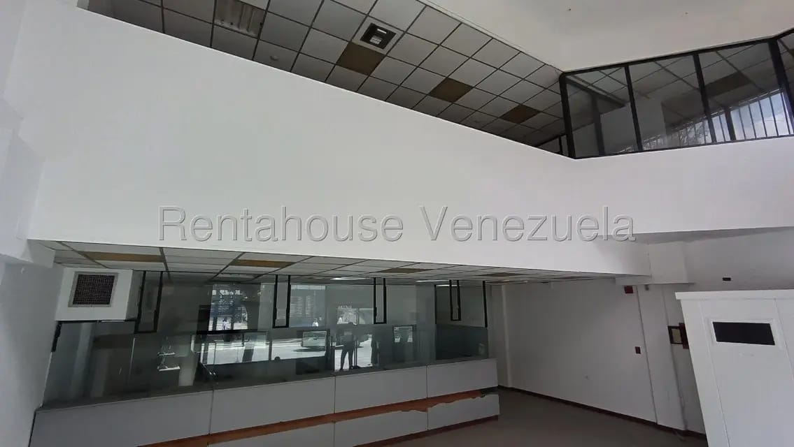 Comercial (Local Comercial) en Alquiler en Centro, Lara - 13