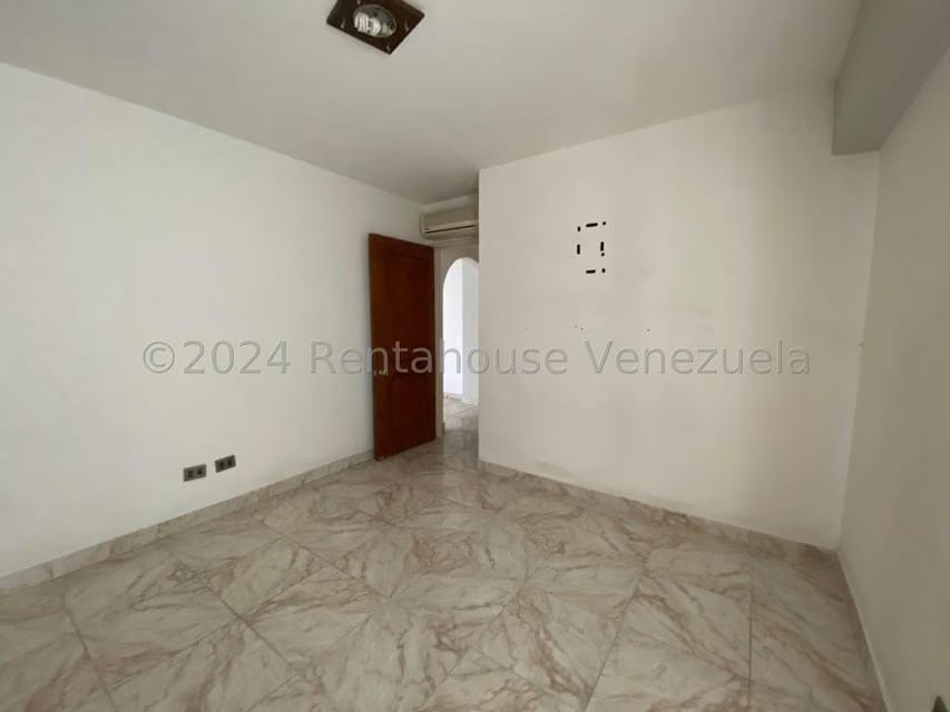Apartamento (1 Nivel) en Venta en Macaracuay, Distrito Metropolitano - 12