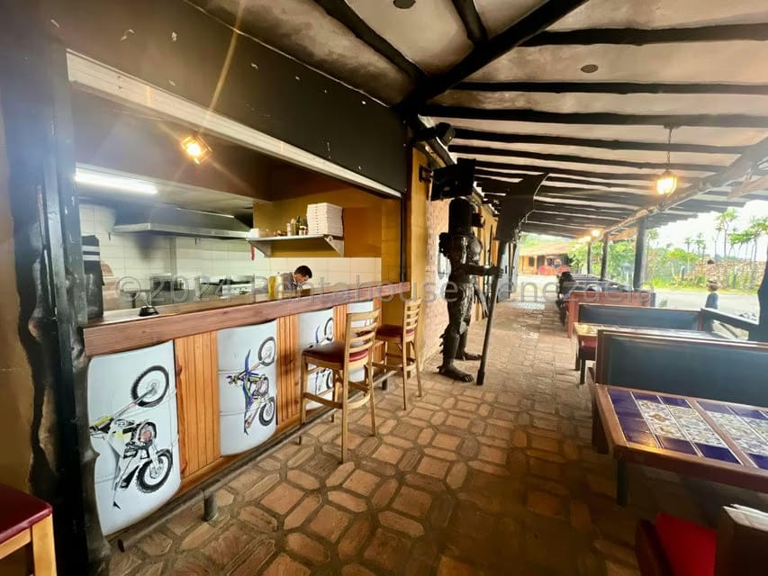 Negocios y Empresas (Alimentos y Bebidas) en Venta en Hoyo de La Puerta, Distrito Metropolitano - 45
