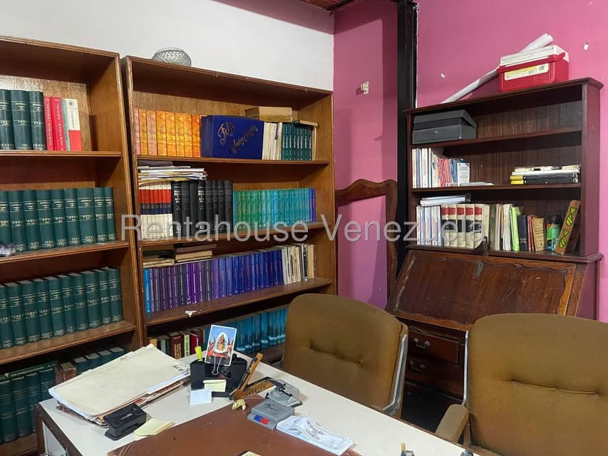 Casa (Multipes Niveles) en Venta en La Pastora, Distrito Metropolitano - 3