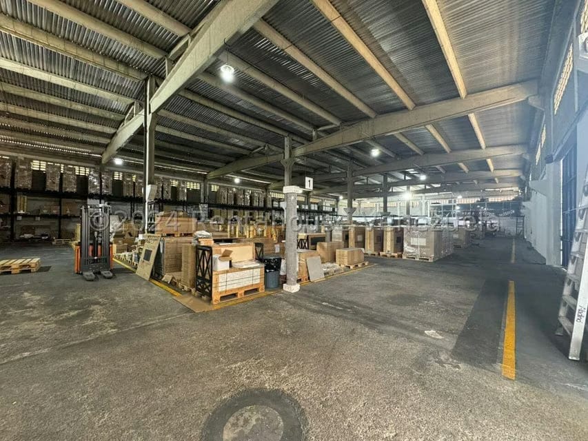 Comercial (Galpon - Deposito) en Venta en Guatire, Miranda - 14