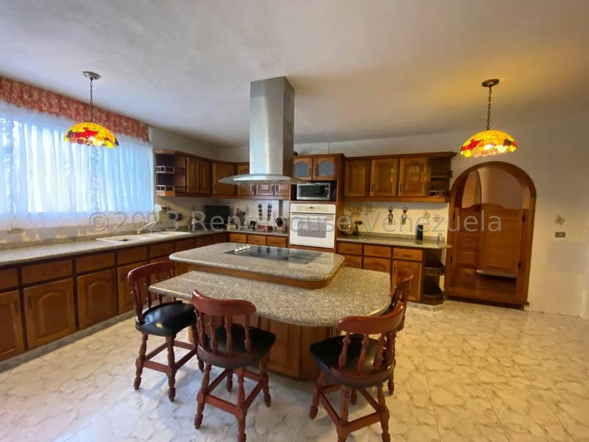 Casa (1 Nivel) en Venta en La Rosaleda, Miranda - 25