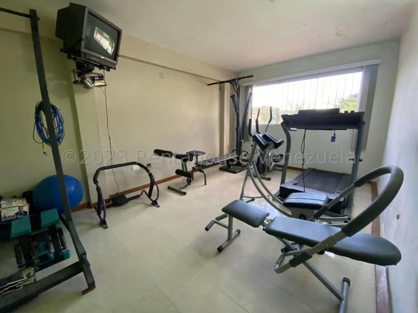 Casa (1 Nivel) en Venta en La Rosaleda, Miranda - 44