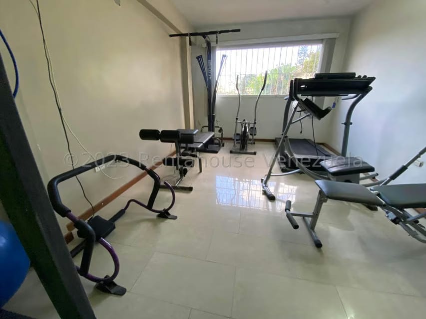 Casa (1 Nivel) en Venta en La Rosaleda, Miranda - 45