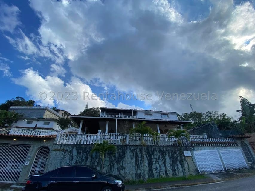 Casa (1 Nivel) en Venta en La Rosaleda, Miranda - 48
