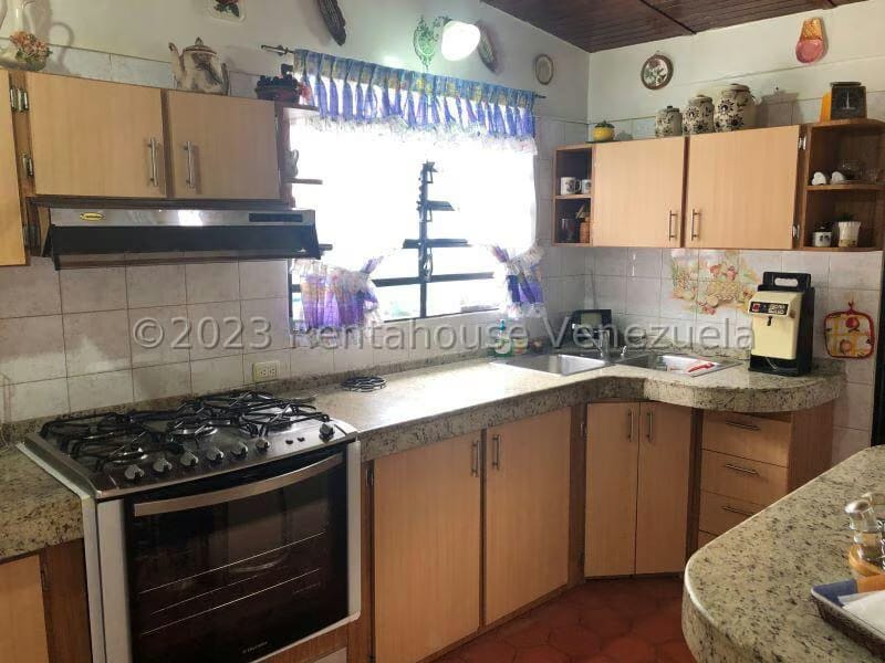Casa (Duplex) en Venta en Las Polonias Nuevas, Miranda - 11