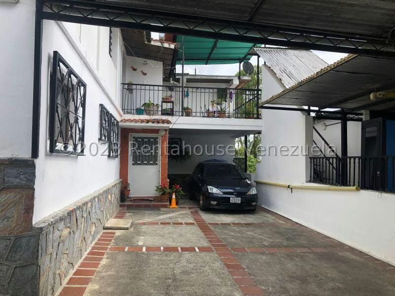 Casa (Duplex) en Venta en Las Polonias Nuevas, Miranda - 35
