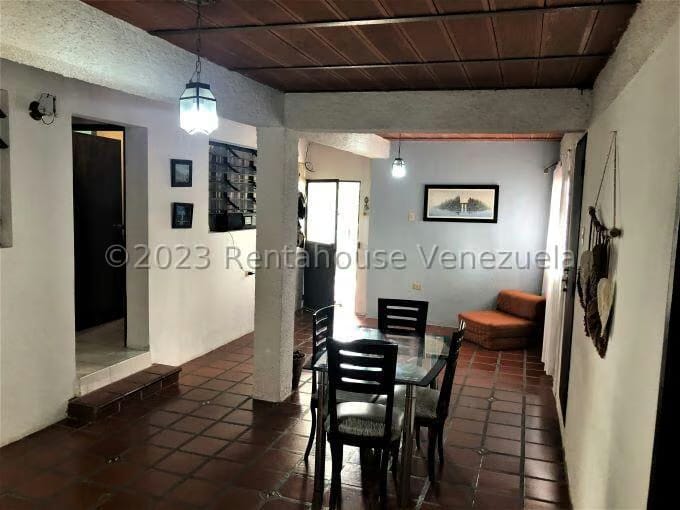Casa (Duplex) en Venta en Las Polonias Nuevas, Miranda - 36