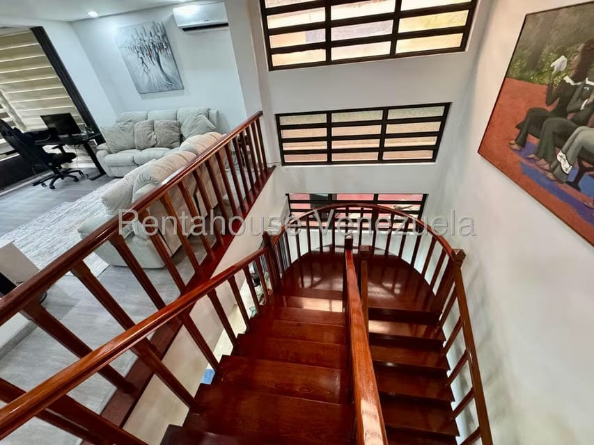 Casa (Multipes Niveles) en Venta en Colinas de Vista Alegre, Distrito Metropolitano - 24