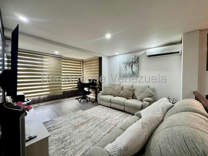 Casa (Multipes Niveles) en Venta en Colinas de Vista Alegre, Distrito Metropolitano - 26