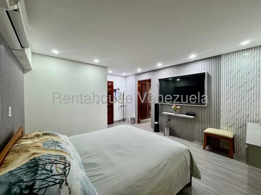 Casa (Multipes Niveles) en Venta en Colinas de Vista Alegre, Distrito Metropolitano - 29