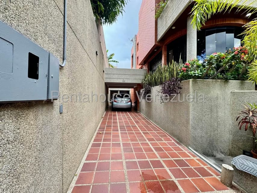 Casa (Multipes Niveles) en Venta en Colinas de Vista Alegre, Distrito Metropolitano - 4