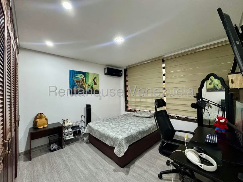 Casa (Multipes Niveles) en Venta en Colinas de Vista Alegre, Distrito Metropolitano - 33