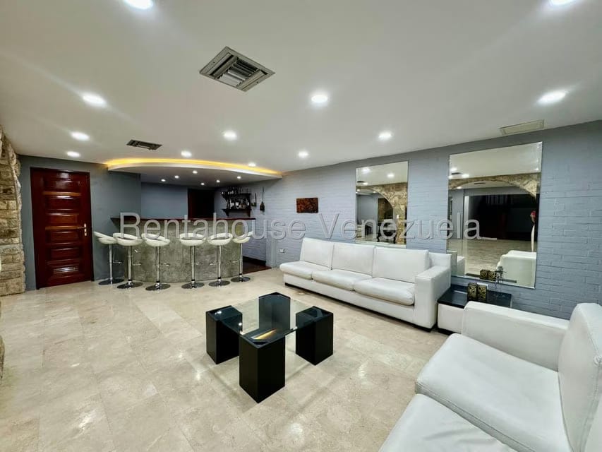 Casa (Multipes Niveles) en Venta en Colinas de Vista Alegre, Distrito Metropolitano - 41