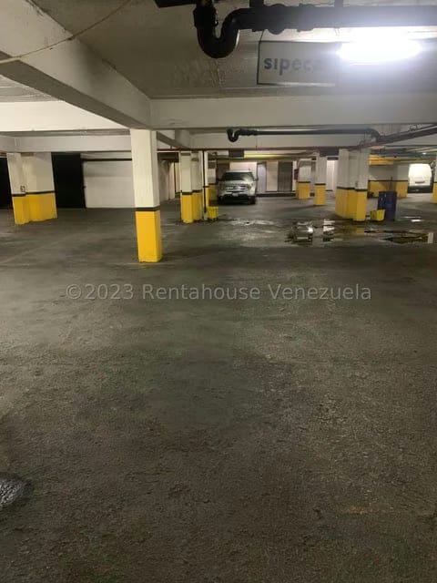 Comercial (Oficina) en Alquiler en La Urbina, Distrito Metropolitano - 11