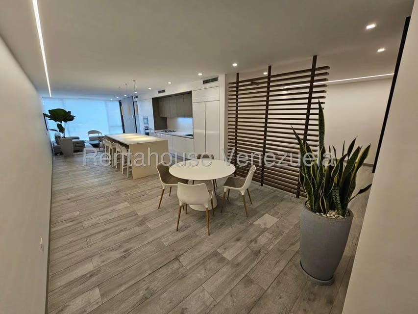 Apartamento (1 Nivel) en Alquiler en Las Mercedes, Distrito Metropolitano - 2