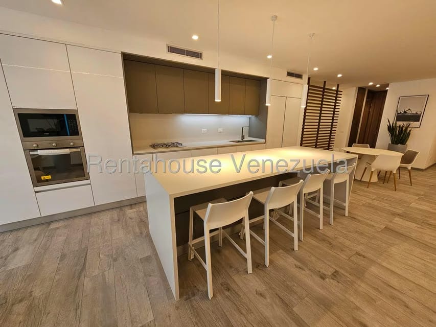 Apartamento (1 Nivel) en Alquiler en Las Mercedes, Distrito Metropolitano - 4