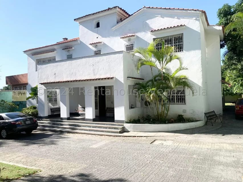 Casa (Duplex) en Venta en Alta Florida, Distrito Metropolitano