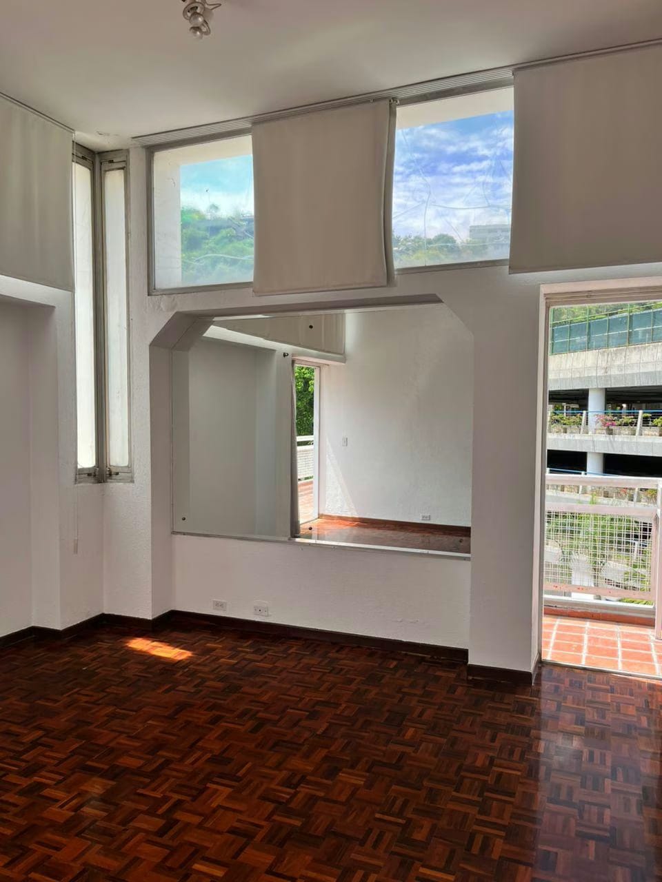 Penthouse en Venta - Las Mercedes - Urb. Las Minas de Baruta - Estado Miranda - 4