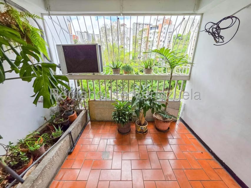 Apartamento (1 Nivel) en Alquiler en El Cafetal, Distrito Metropolitano - 11