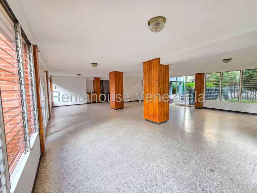 Apartamento (1 Nivel) en Alquiler en El Cafetal, Distrito Metropolitano - 25