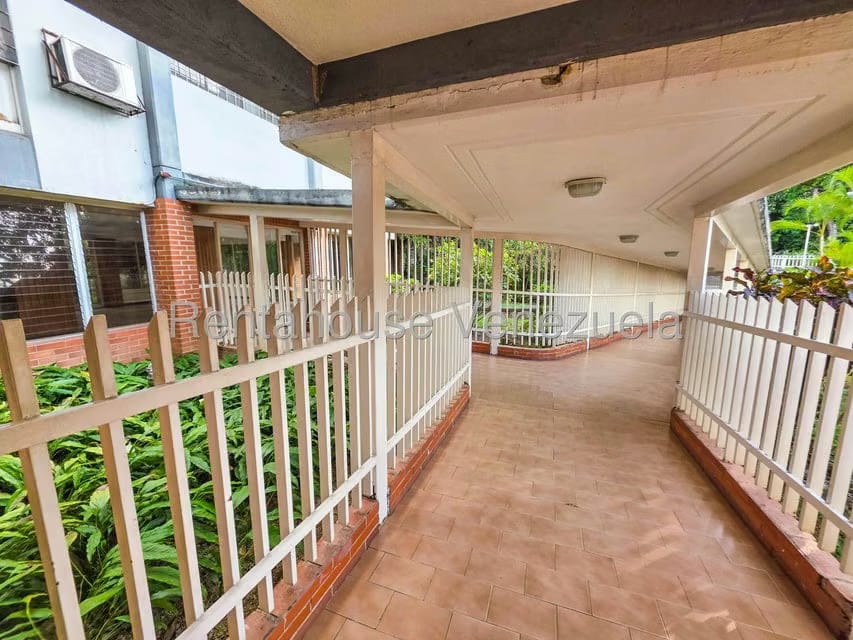 Apartamento (1 Nivel) en Alquiler en El Cafetal, Distrito Metropolitano - 29