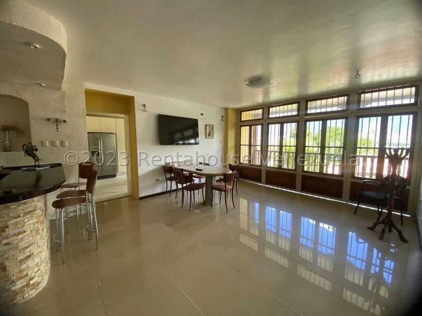 Apartamento (1 Nivel) en Alquiler en Colinas de Los Ruices, Distrito Metropolitano - 19