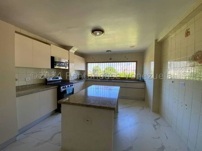 Apartamento (1 Nivel) en Alquiler en Colinas de Los Ruices, Distrito Metropolitano - 26