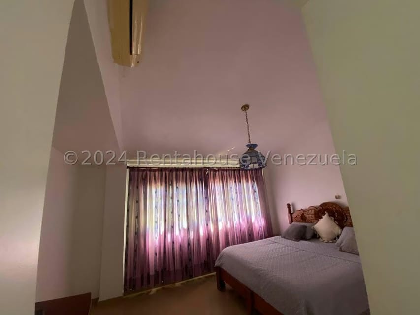 Apartamento (1 Nivel) en Alquiler en Colinas de Los Ruices, Distrito Metropolitano - 41