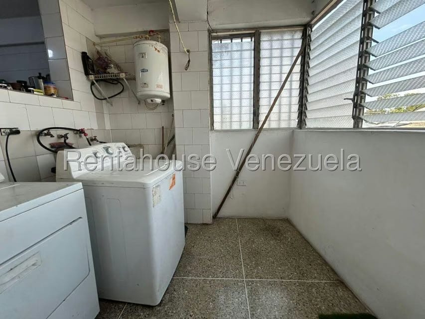 Apartamento (1 Nivel) en Venta en Centro, Lara - 21