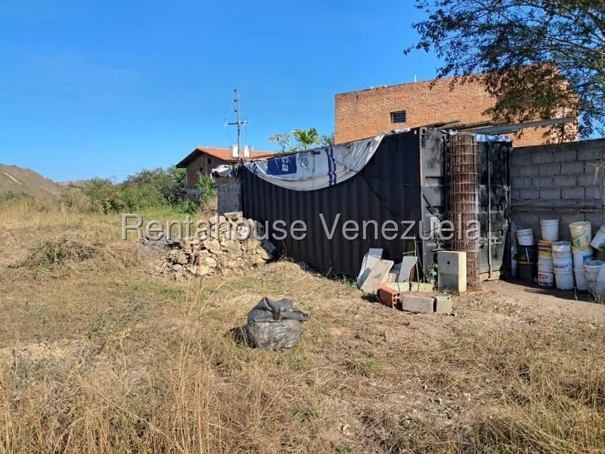 Terreno (Residencial) en Venta en Bosques de la Lagunita, Distrito Metropolitano - 3