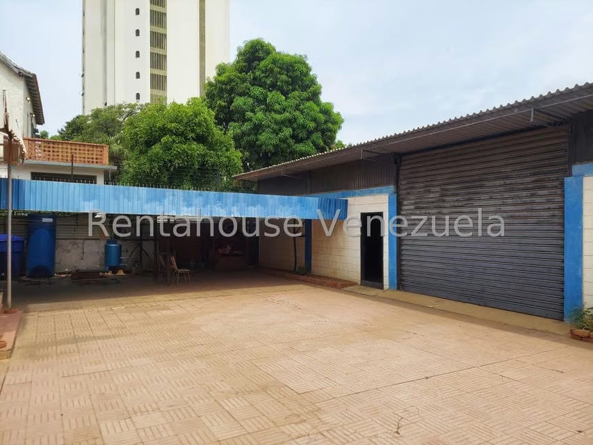 Comercial (Galpon - Deposito) en Alquiler en Paraiso, Zulia - 6