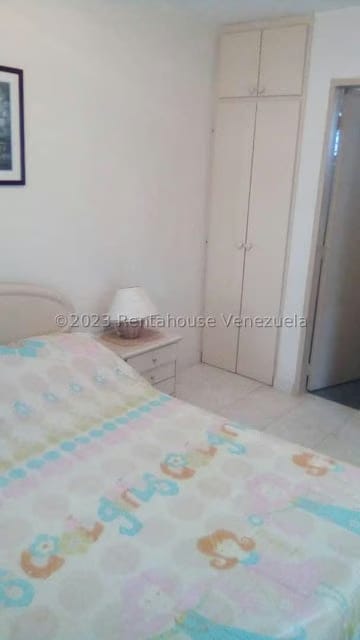 Apartamento (1 Nivel) en Venta en Agua Sal, Miranda - 12