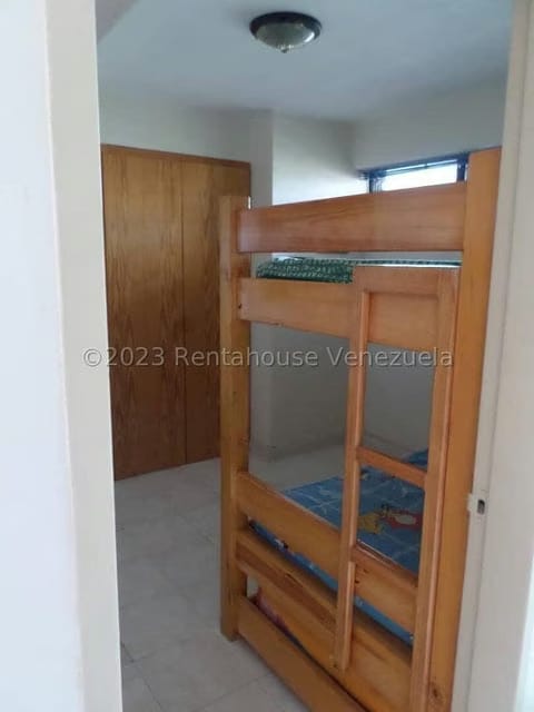 Apartamento (1 Nivel) en Venta en Agua Sal, Miranda - 10