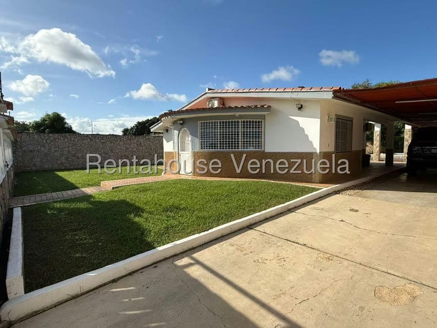 Casa (1 Nivel) en Venta en Club Campestre El Paraiso, Miranda - 17