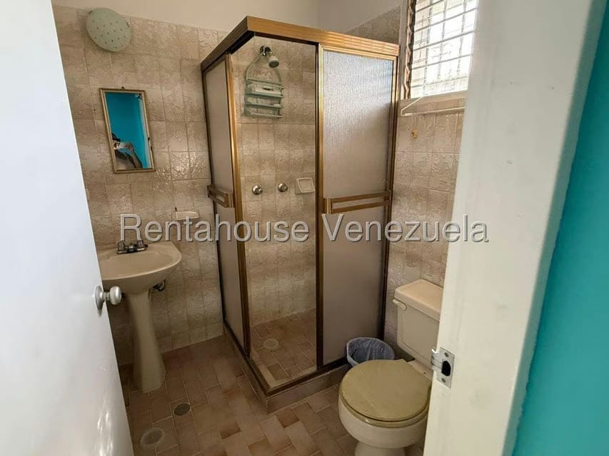 Casa (1 Nivel) en Venta en Club Campestre El Paraiso, Miranda - 29