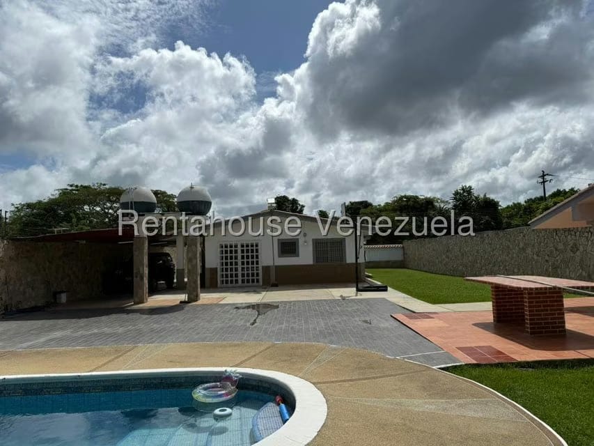 Casa (1 Nivel) en Venta en Club Campestre El Paraiso, Miranda - 34