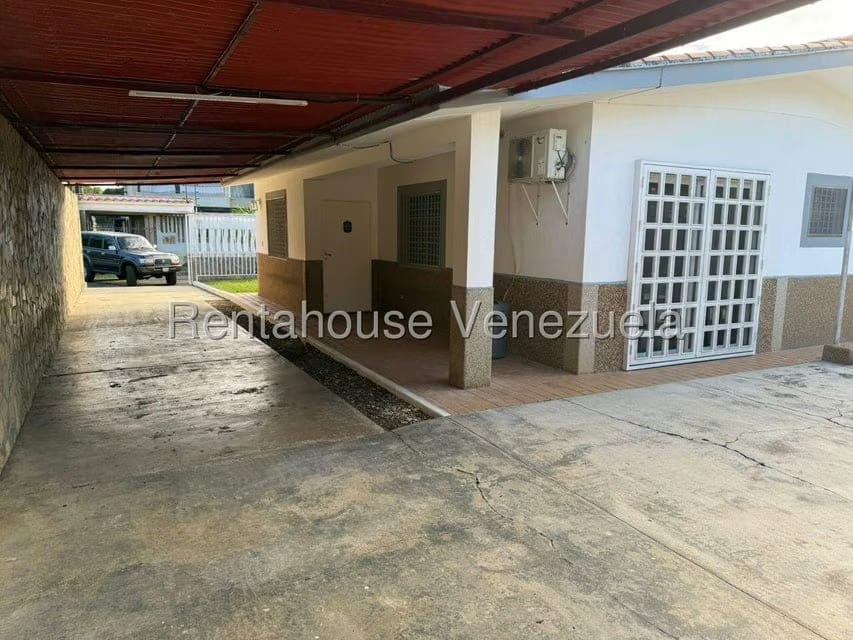 Casa (1 Nivel) en Venta en Club Campestre El Paraiso, Miranda - 6
