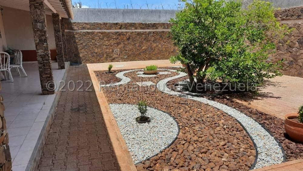 Casa (Contemporaneo) en Venta en Playa el Angel, Nueva Esparta - 35