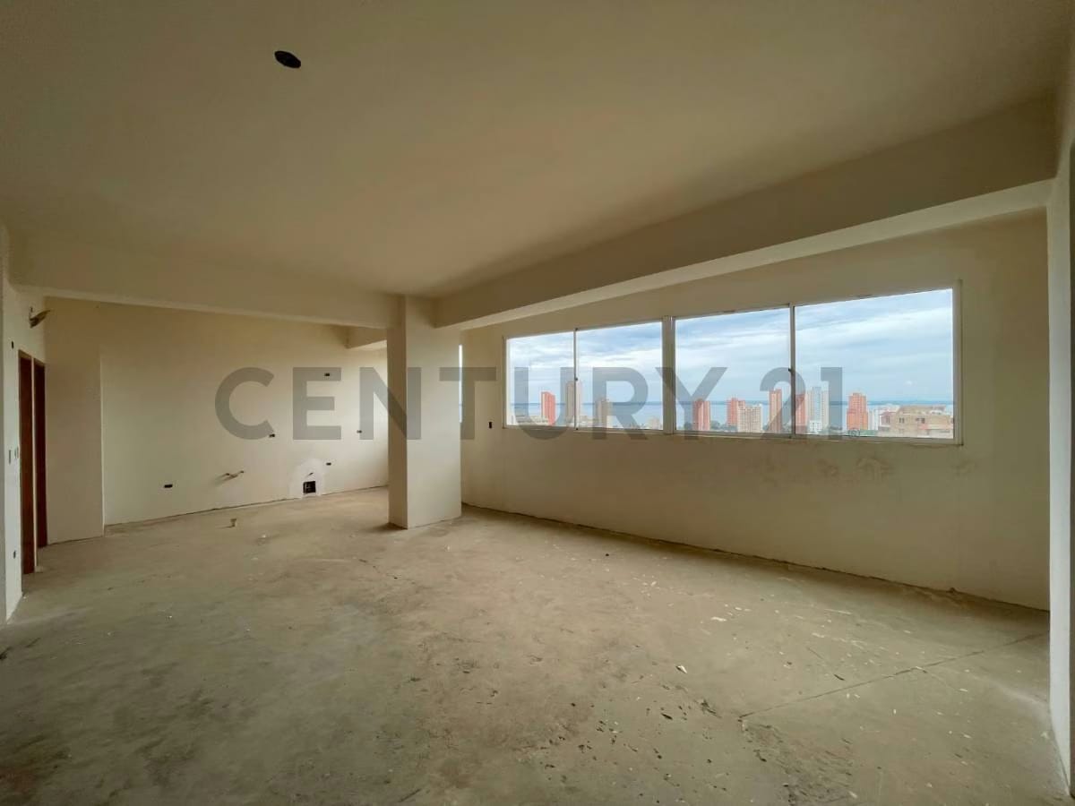 C21 VENDE APARTAMENTO SANTO STEFANO EN GRIS - 6