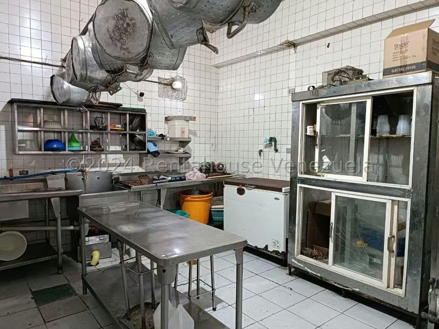 Comercial (Local Comercial) en Venta en La Boyera, Distrito Metropolitano - 16