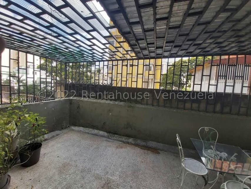 Comercial (Local Comercial) en Venta en La Florida, Distrito Metropolitano - 26