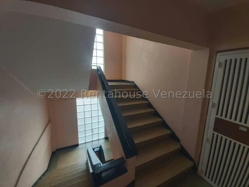 Comercial (Local Comercial) en Venta en La Florida, Distrito Metropolitano - 8