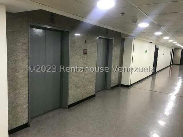 Comercial (Oficina) en Venta en El Rosal, Distrito Metropolitano - 2
