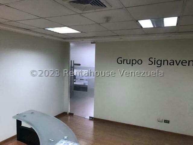 Comercial (Oficina) en Venta en El Rosal, Distrito Metropolitano - 4