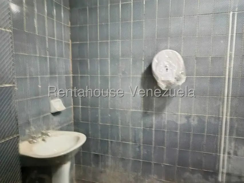 Comercial (Local Comercial) en Venta en Avenida Baralt, Zulia - 16